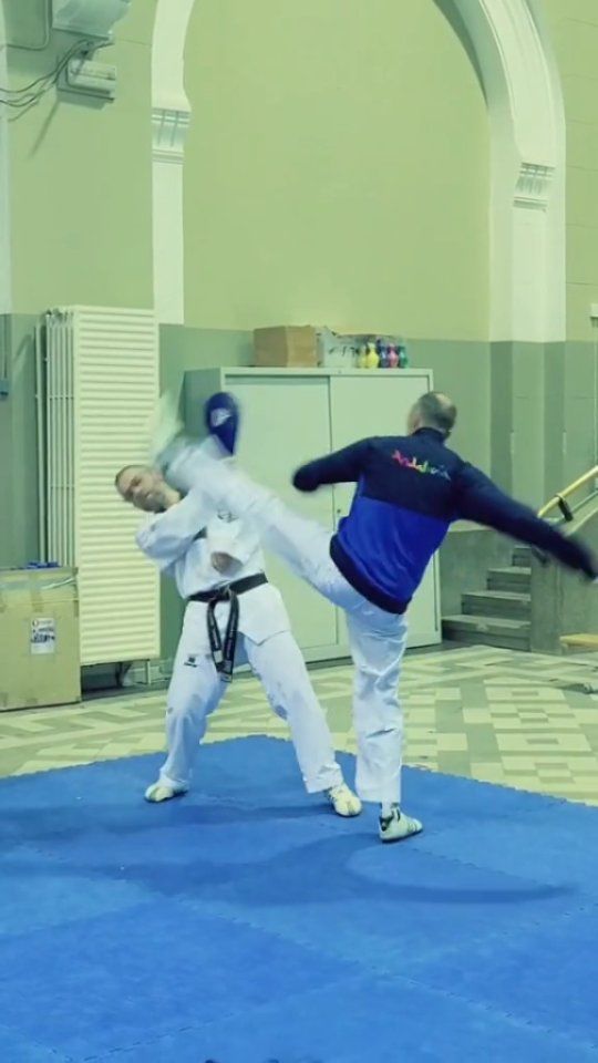Our project on the values of sport starts again in 2023. We will broadcast 1 new media every week to explain our project. Beside the conferences on values, we practice our sport in the heart of the clubs. Many thanks to our partners @fataekwondo @taekwondobond  @manuel_hidalgo_tkd @tkd_street_team @academyfungsingtaekwondo and to @koreaclubhoudeng.tkd @cucina.per.tutti.p for the great video.
